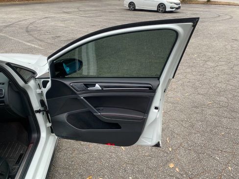 Used 2015 Volkswagen GTI S image 42