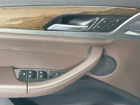 Used 2019 BMW X3 sDrive30i w/ Driving Assistance Package RWD image 17