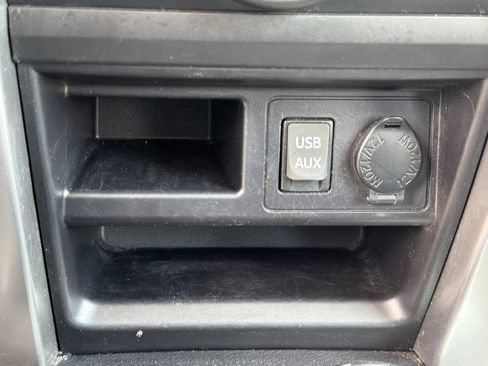 Used 2016 Toyota 4Runner SR5 AWD/4WD image 20