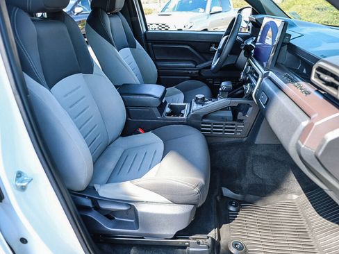 Certified 2024 Toyota Tacoma TRD Sport AWD/4WD image 8