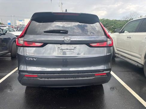 Used 2023 Honda CR-V EX image 6