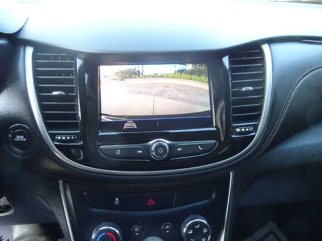 Certified 2020 Chevrolet Trax LT w/ Redline Edition FWD image 26