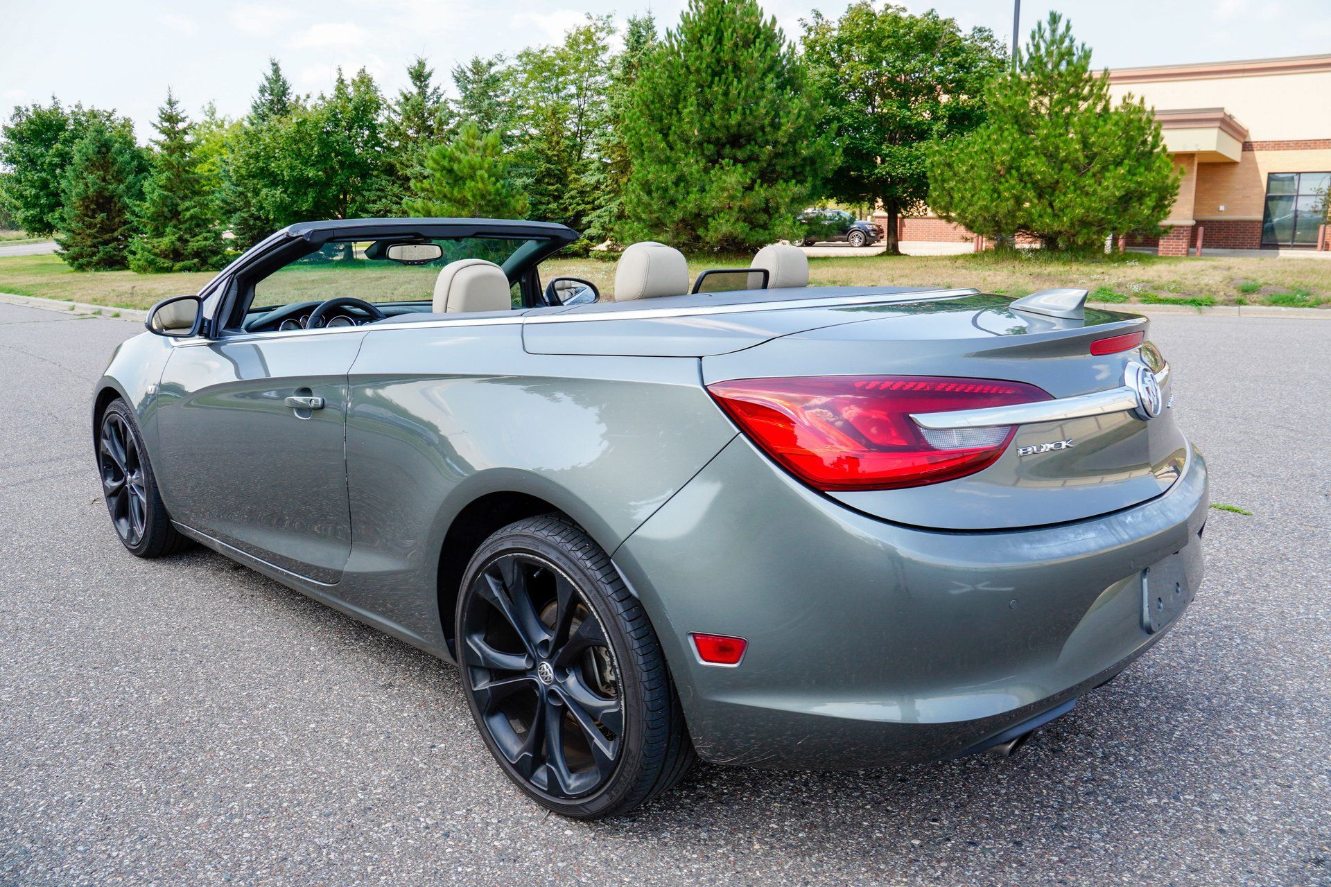 Used 2017 Buick Cascada Premium FWD image 6