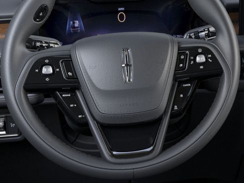 New 2026 Lincoln Aviator Reserve w/ Jet Appearance Package AWD/4WD image 12