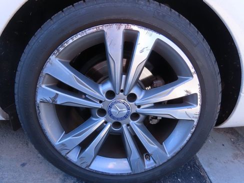 Used 2014 Mercedes-Benz E 350 E 350 image 16