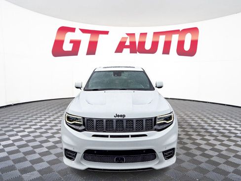 Used 2020 Jeep Grand Cherokee SRT image 2