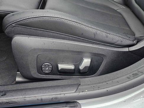 Used 2023 BMW i4 eDrive35 image 24