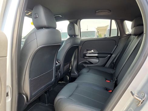 New 2025 Mercedes-Benz GLA 250 image 13