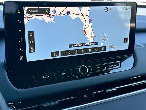 New 2025 Mitsubishi Outlander SE image 8