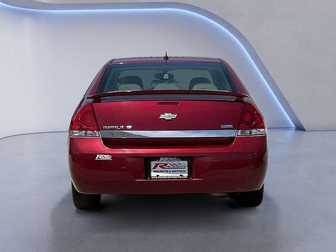 Used 2008 Chevrolet Impala LT w/ Luxury Edition Package FWD image 4