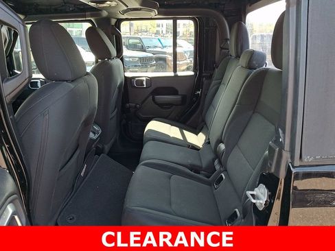 Used 2022 Jeep Gladiator Sport AWD/4WD image 10