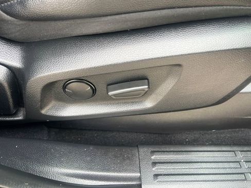 Used 2019 Ford Ranger Lariat w/ Equipment Group 501A Mid image 19