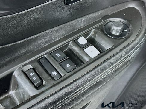 Used 2019 Buick Encore Preferred image 17