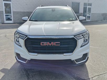 Used 2023 GMC Terrain SLE w/ Driver Convenience Package