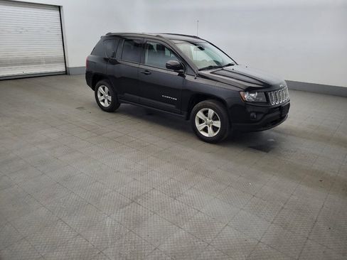 Used 2016 Jeep Compass Latitude AWD/4WD image 11