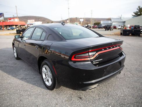 Used 2023 Dodge Charger SXT image 7