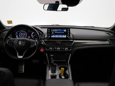 Used 2019 Honda Accord Sport image 16