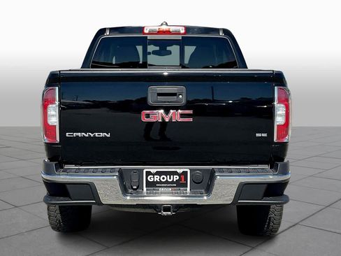 Used 2016 GMC Canyon SLE w/ SLE Convenience Package image 3