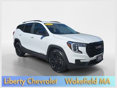 Used 2023 GMC Terrain SLE w/ Driver Convenience Package