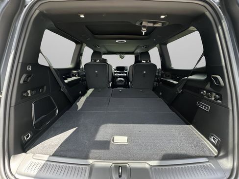 New 2026 Jeep Grand Wagoneer Limited w/ Premium Group II AWD/4WD image 27