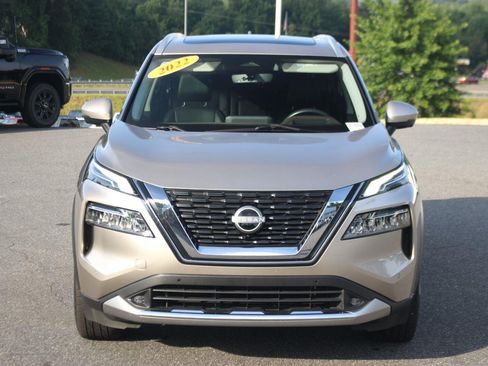 Used 2022 Nissan Rogue Platinum w/ Head-Up Display Package FWD image 2