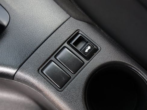 Used 2024 Nissan Z Sport w/ Floor Mat Package RWD image 39