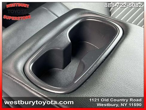 Used 2023 Toyota Camry SE AWD/4WD image 17