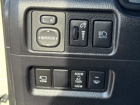 Used 2023 Toyota 4Runner Limited image 45