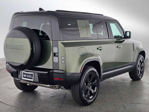 New 2026 Land Rover Defender 110 S AWD/4WD image 5