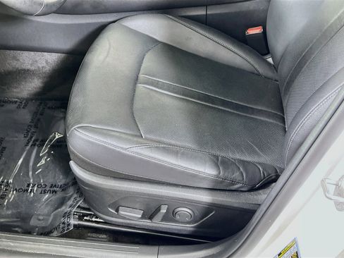 Used 2023 Hyundai Sonata Limited FWD image 19
