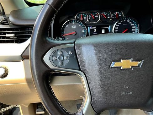 Used 2020 Chevrolet Tahoe LT image 13