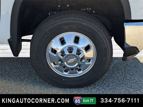 New 2026 Chevrolet Silverado 3500 LT w/ All Star Edition image 9