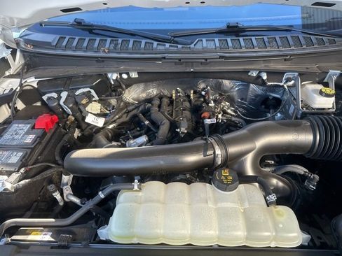 Used 2025 Ford Expedition Max Platinum w/ Driver's Package image 38