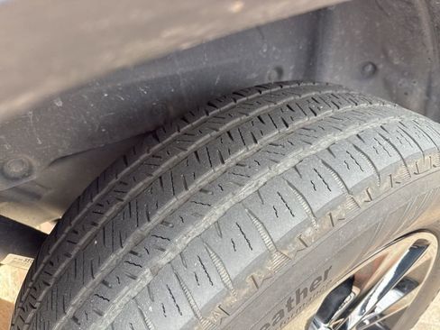 Used 2024 Jeep Wrangler Unlimited Sahara image 16