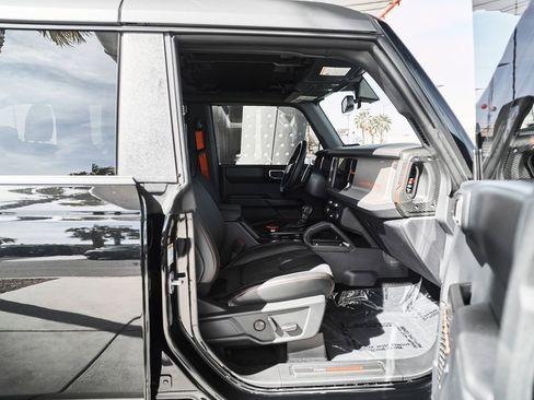 Used 2024 Ford Bronco Raptor AWD/4WD image 13