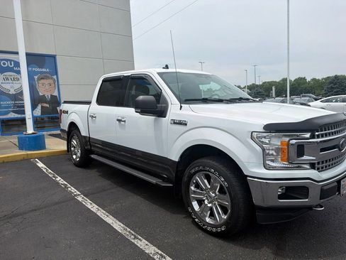 Used 2019 Ford F150 XLT w/ Equipment Group 302A Luxury AWD/4WD image 5