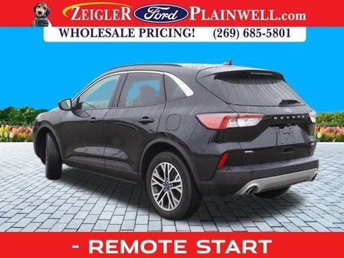 Used 2020 Ford Escape SEL image 3