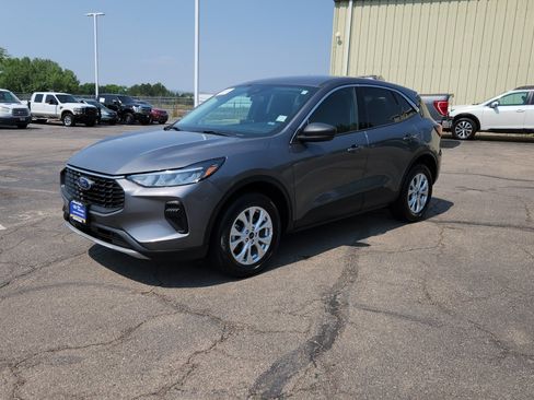 Certified 2024 Ford Escape Active AWD/4WD image 3