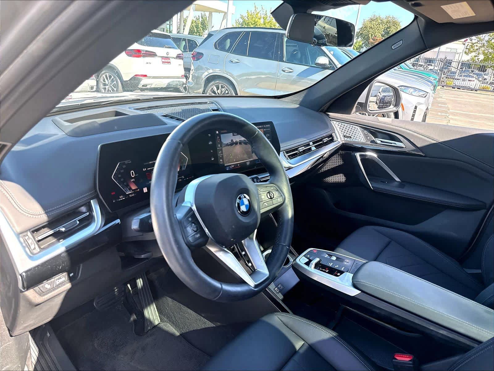 Used 2023 BMW X1 xDrive28i w/ Premium Package AWD/4WD image 17