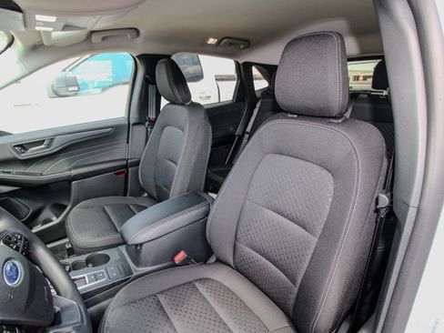 Used 2025 Ford Escape Active FWD image 14