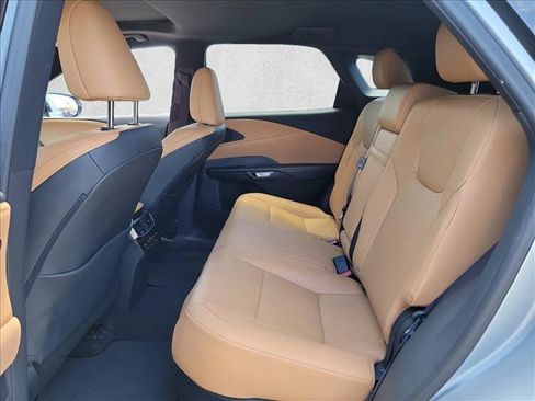 Used 2023 Lexus RX 350 Premium Plus w/ Cold Area Package FWD image 14