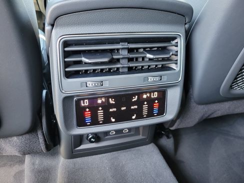 New 2026 Audi Q7 3.0T Premium Plus image 16