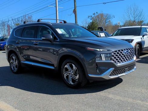 Certified 2022 Hyundai Santa Fe SEL w/ Convenience + Premium Package image 3