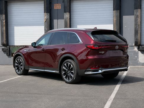 Used 2024 MAZDA CX-90 Plug-In Hybrid w/ Premium Pkg AWD/4WD image 5