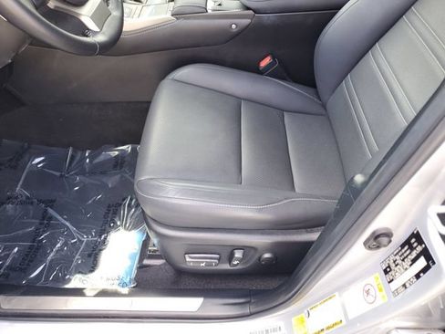 Used 2019 Lexus NX 300 FWD w/ Comfort Package image 12