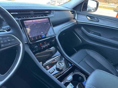 Used 2021 Jeep Grand Cherokee L Limited image 73