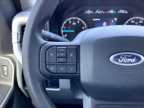 Certified 2023 Ford F350 XLT AWD/4WD image 23