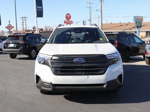 Used 2025 Subaru Forester image 8