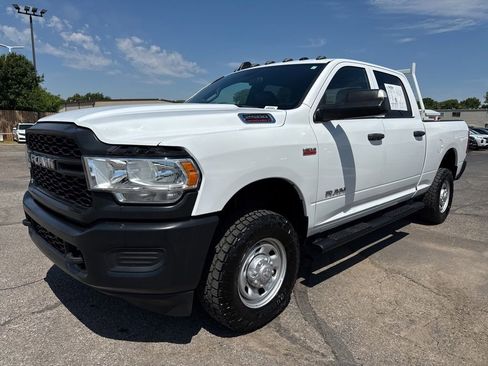 Used 2022 RAM 2500 Tradesman AWD/4WD image 3