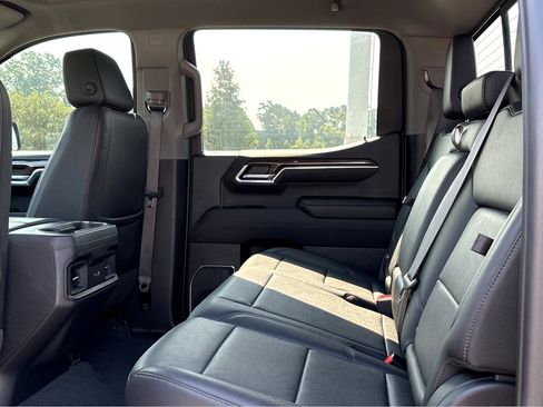 Used 2022 Chevrolet Silverado 1500 RST w/ All Star Edition Plus image 18